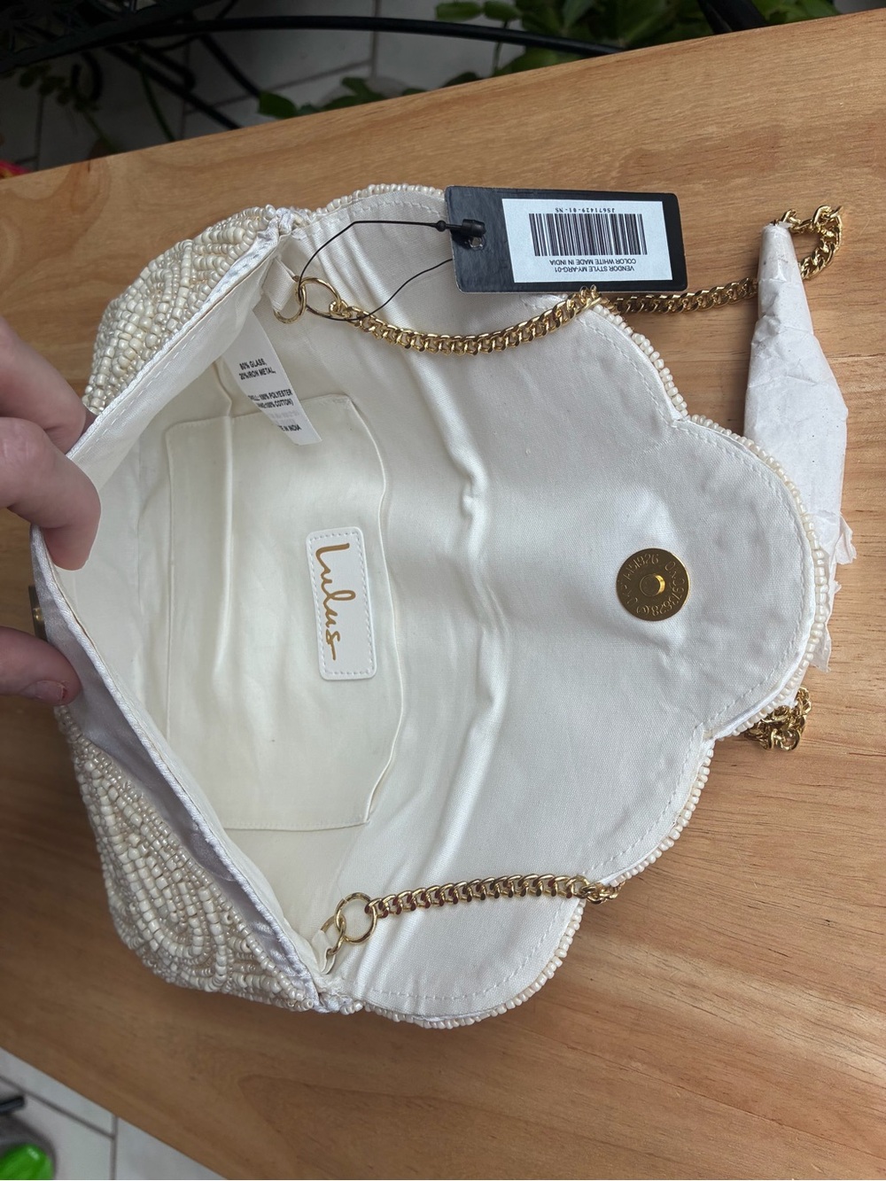 Lulu's Ivory Beaded Scallop Flap Crossbody Clutch - Picture 4 of 6